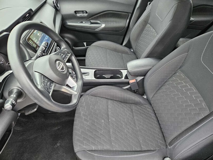 2022 Nissan Kicks - Image 13