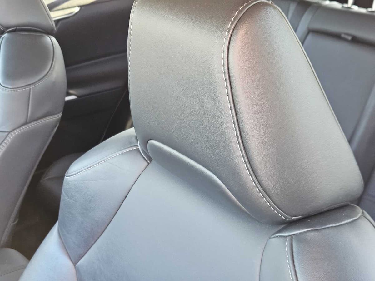 2021 Toyota RAV4 - Image 14