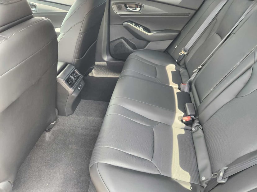 2025 Honda Accord Hybrid - Image 31