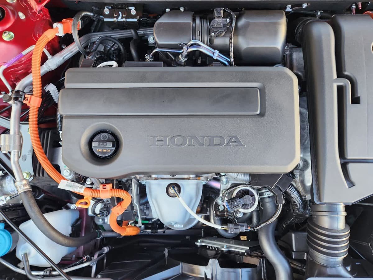 2025 Honda Accord Hybrid - Image 10
