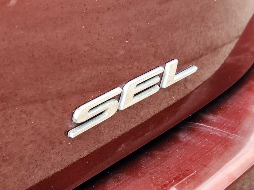 2016 Ford Edge - Image 11
