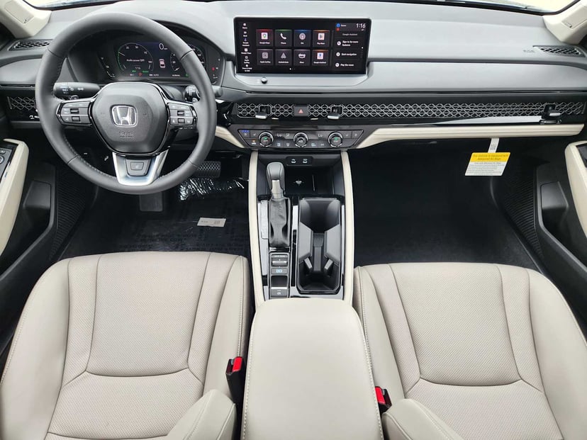 2026 Honda Accord Hybrid - Image 21