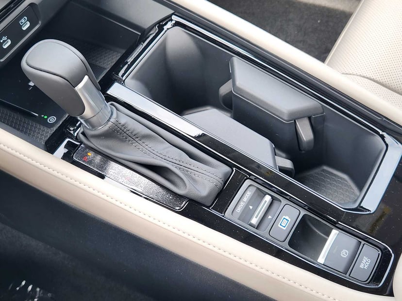 2026 Honda Accord Hybrid - Image 16
