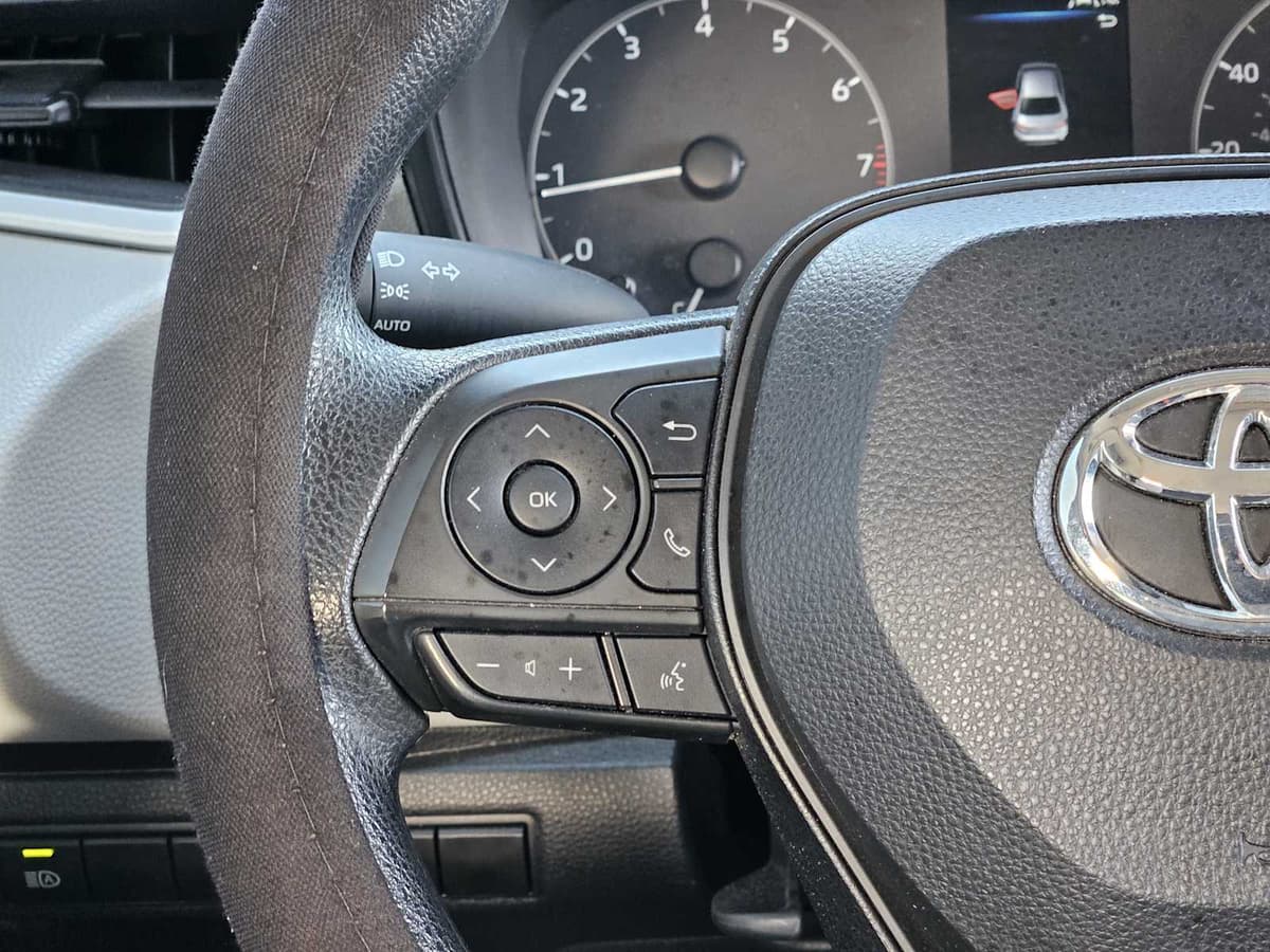 2023 Toyota Corolla - Image 26