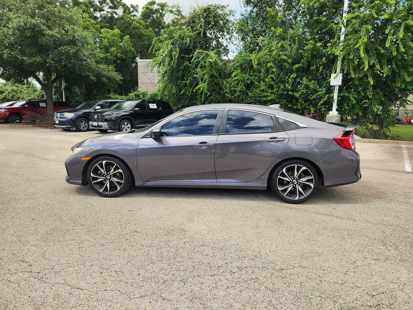 2017 Honda Civic - Image 2