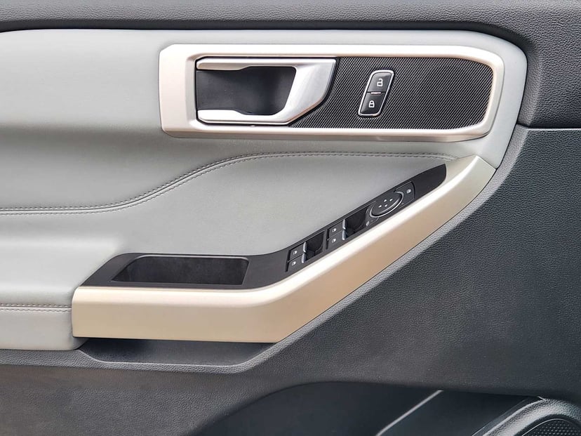 2021 Ford Explorer - Image 23