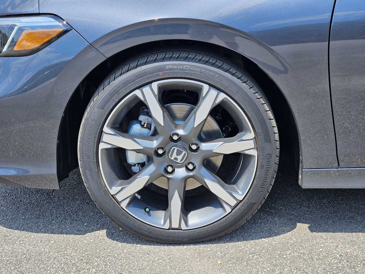 2026 Honda Civic Hybrid - Image 9