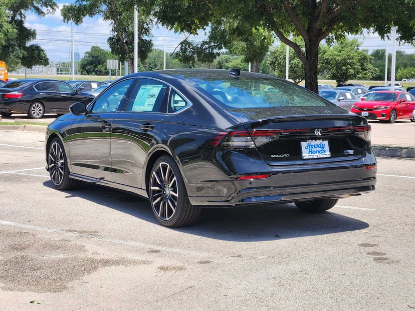 2026 Honda Accord Hybrid - Image 3