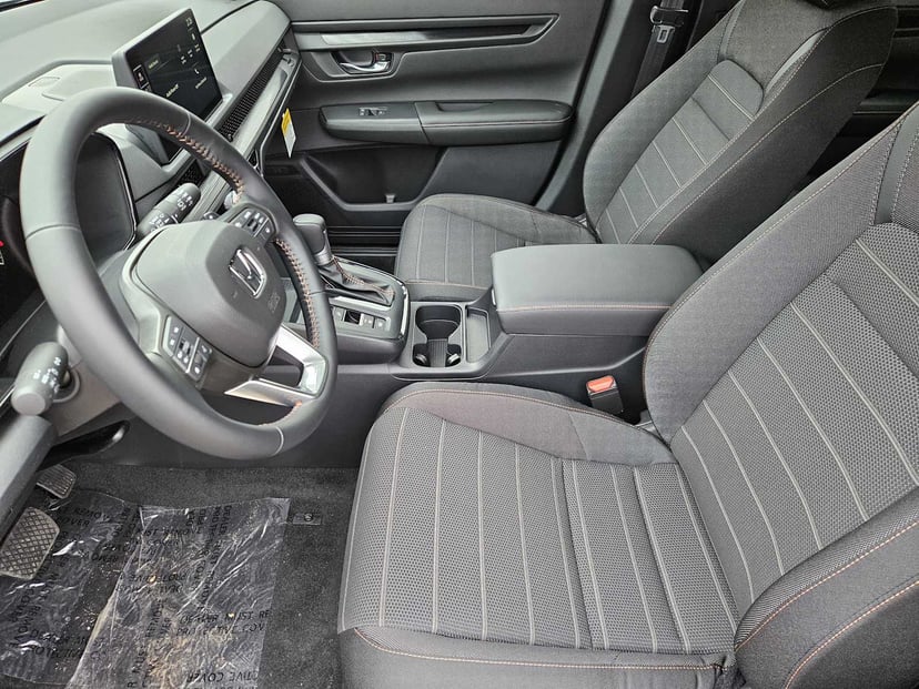 2026 Honda CR-V Hybrid - Image 12