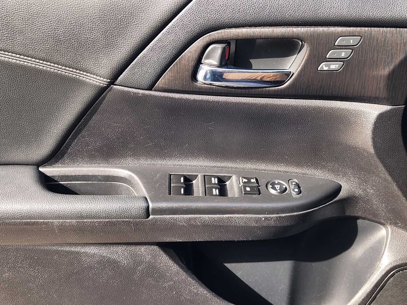 2013 Honda Accord - Image 22