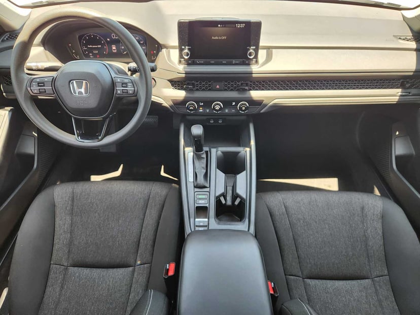 2025 Honda Accord - Image 25