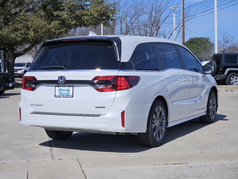 2026 Honda Odyssey - Image 4