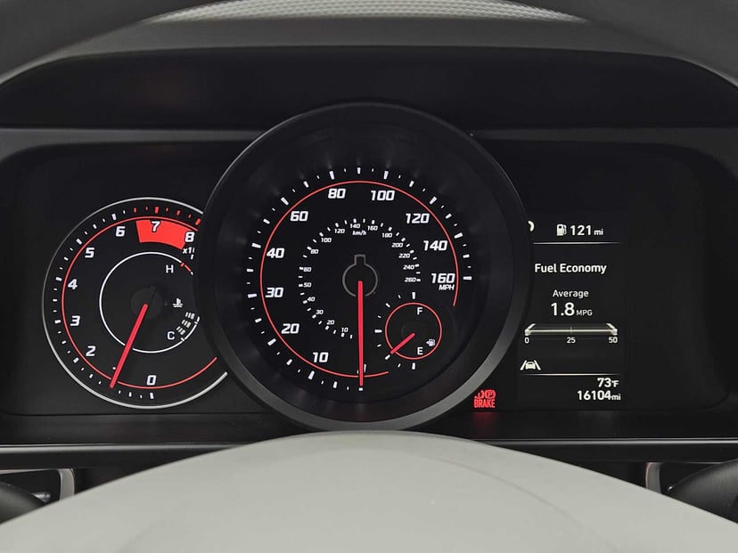 2023 Hyundai Elantra - Image 15