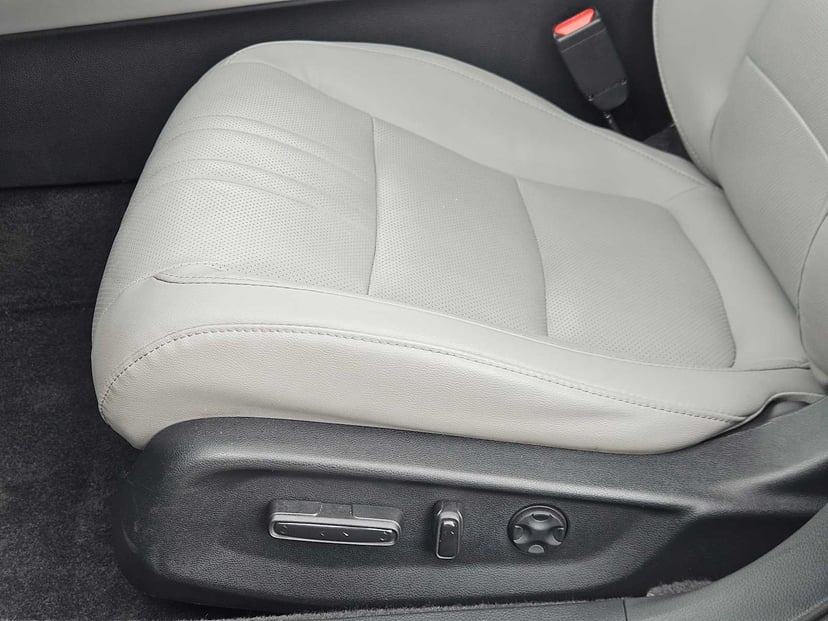 2018 Honda Accord Hybrid - Image 23