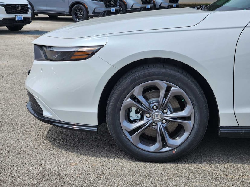 2026 Honda Accord Hybrid - Image 6