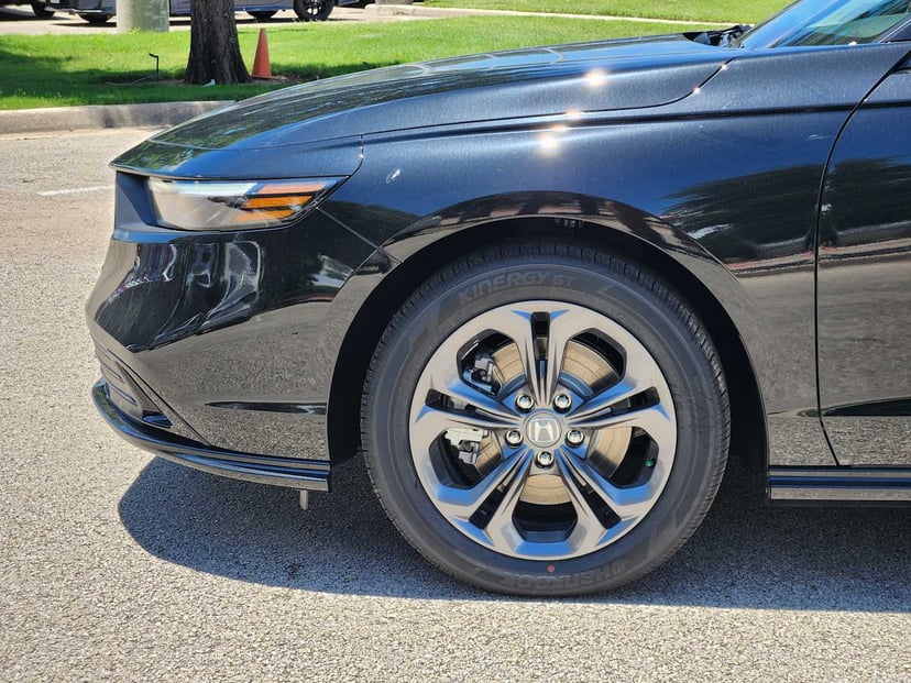 2026 Honda Accord Hybrid - Image 6