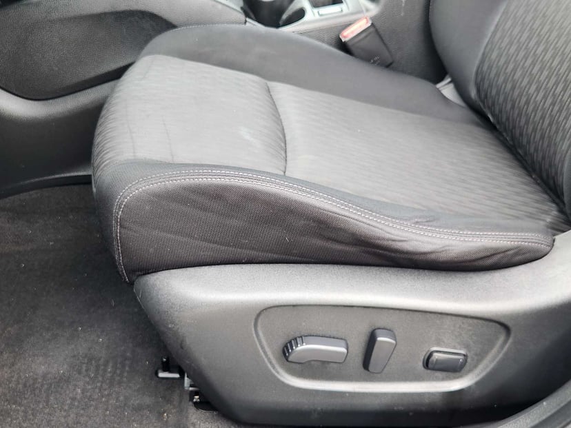 2017 Nissan Rogue - Image 24