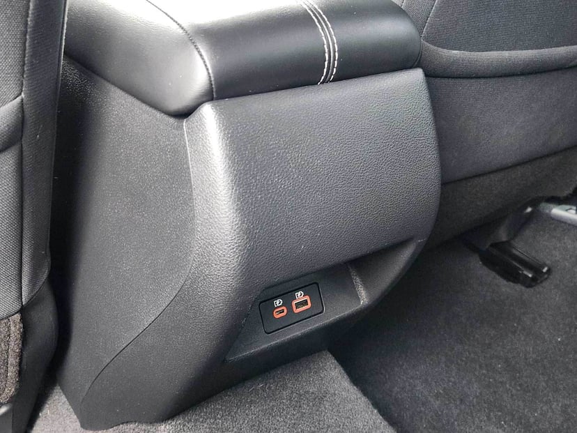 2021 Nissan Altima - Image 29