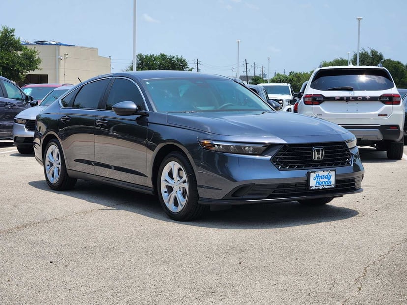 2025 Honda Accord - Image 2