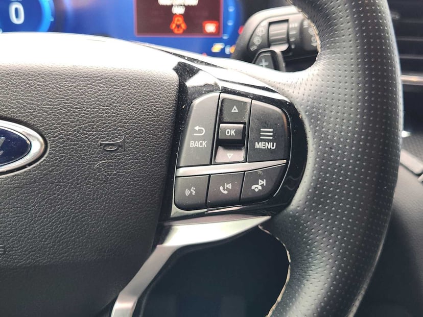 2021 Ford Explorer - Image 28