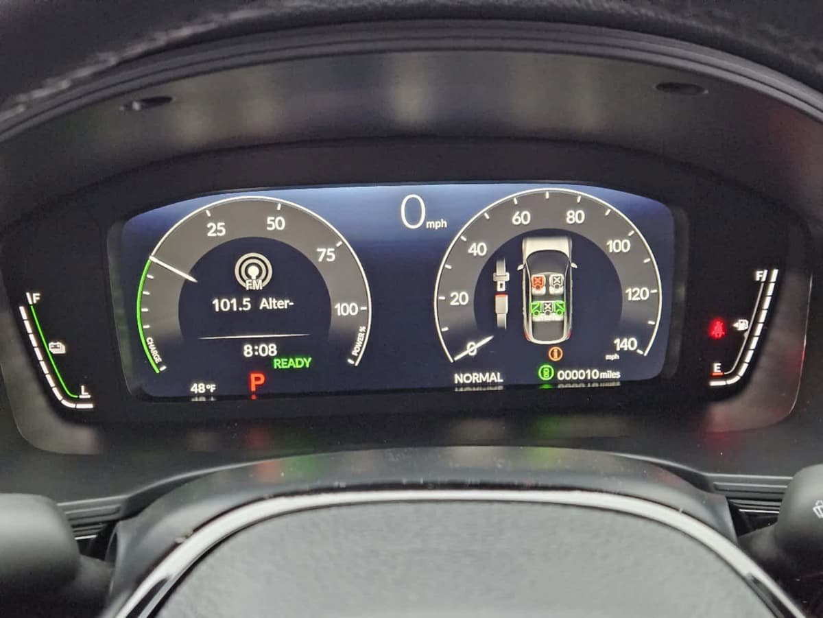 2026 Honda Civic Hybrid - Image 13