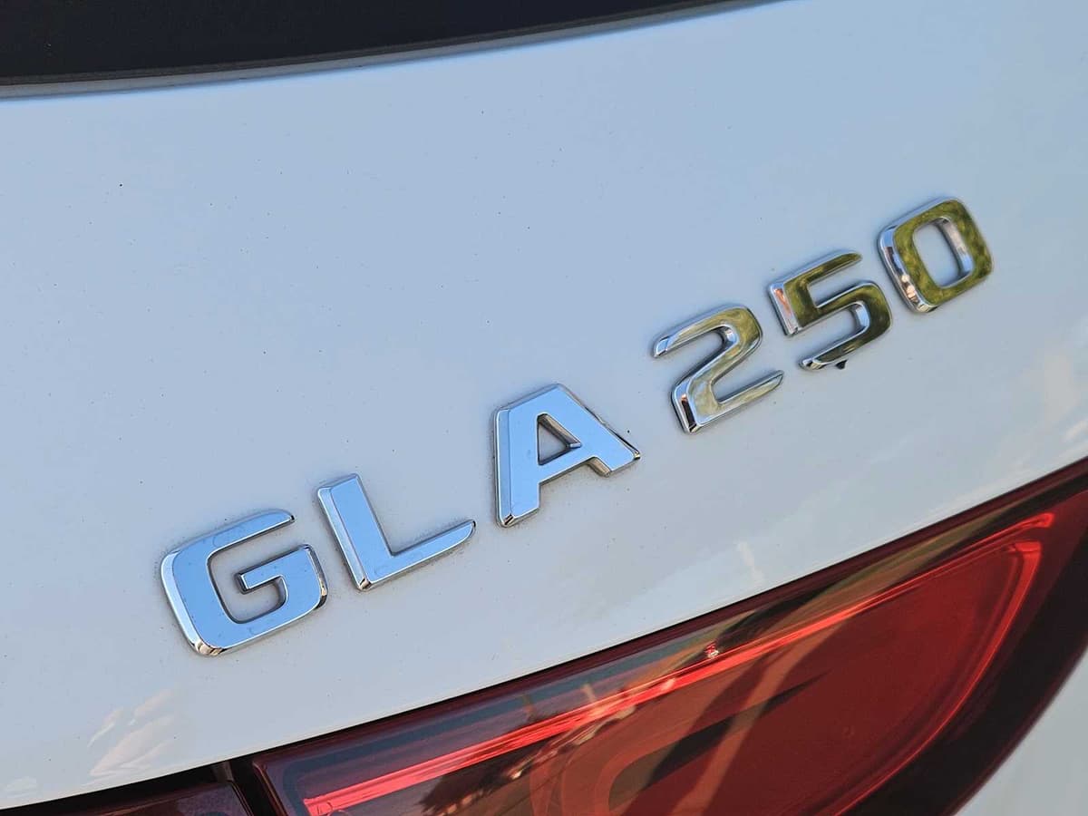 2021 Mercedes-Benz GLA 250 - Image 11