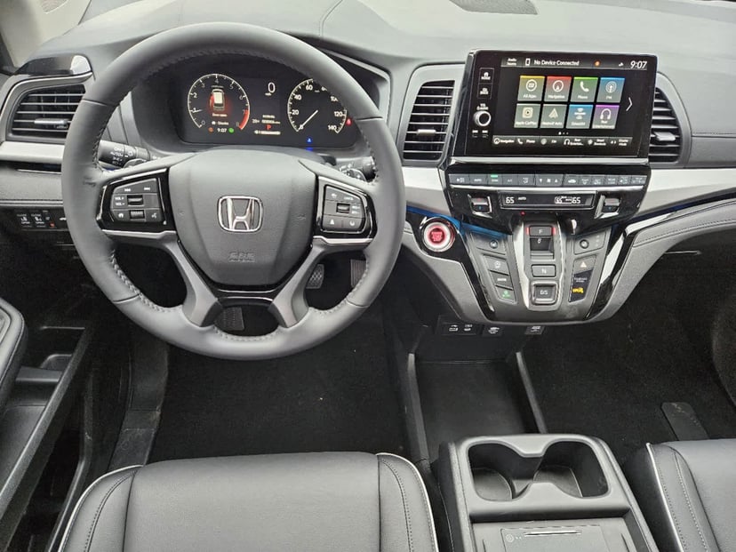 2026 Honda Odyssey - Image 21