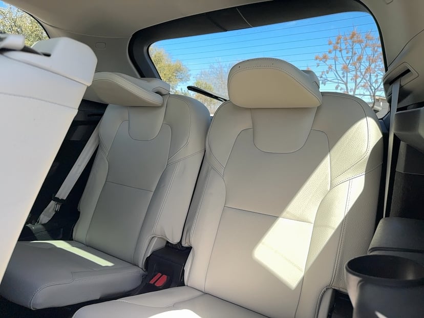 2021 Volvo XC90 - Image 14