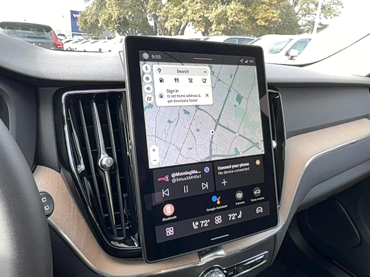 2026 Volvo XC60 - Image 24