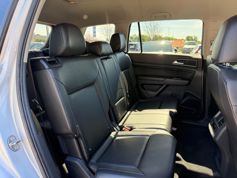 2018 Volkswagen Atlas - Image 11