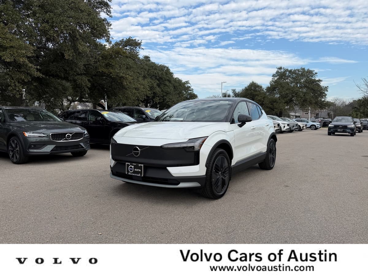 2026 Volvo EX30 Cross Country - Image 1