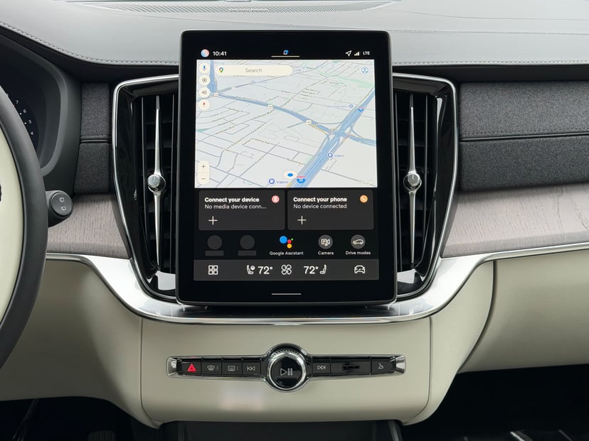 2026 Volvo XC90 - Image 12