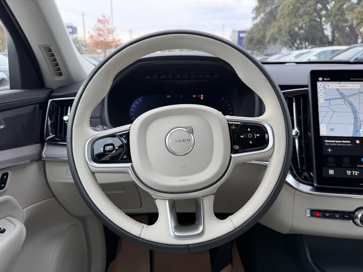 2026 Volvo XC90 - Image 15