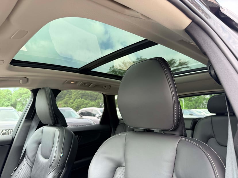 2024 Volvo XC60 - Image 13