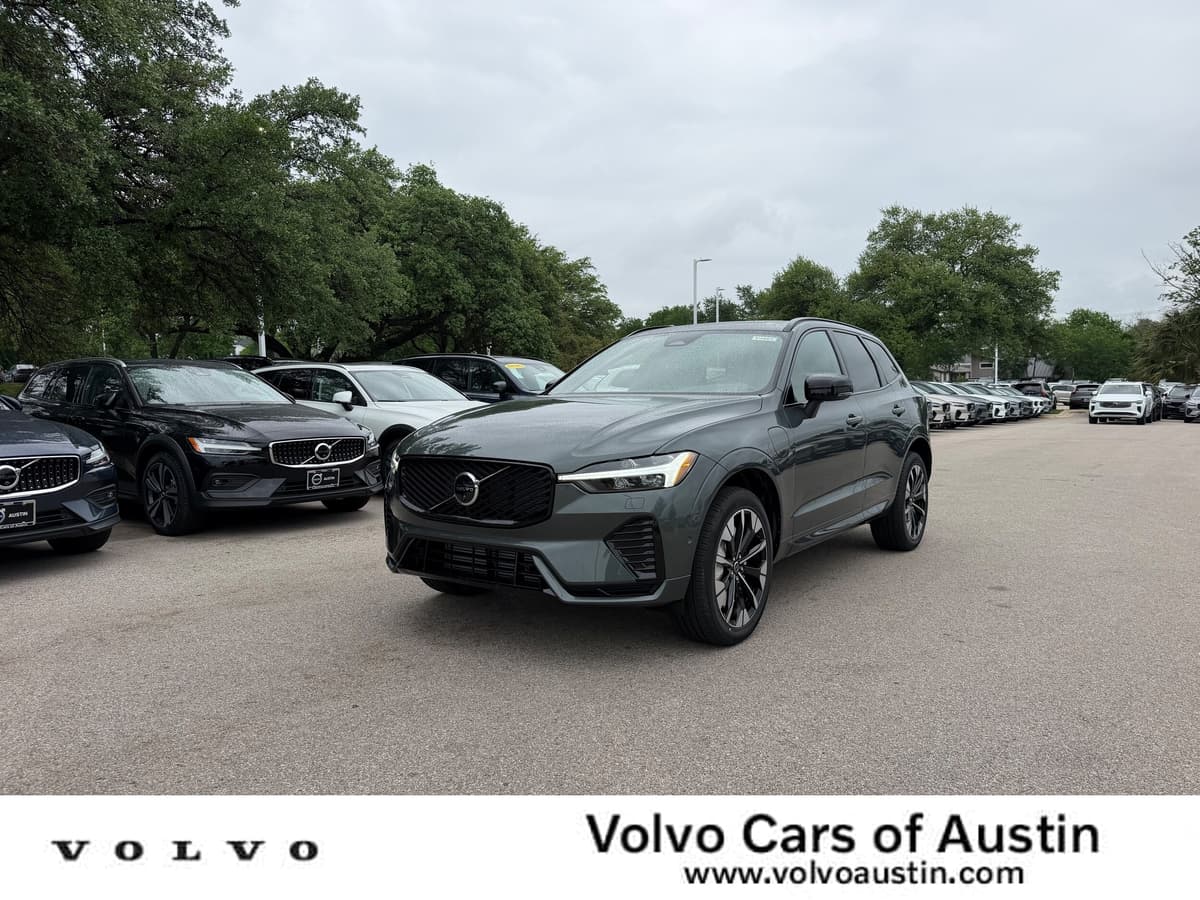 2026 Volvo XC60 plug-in hybrid - Image 1