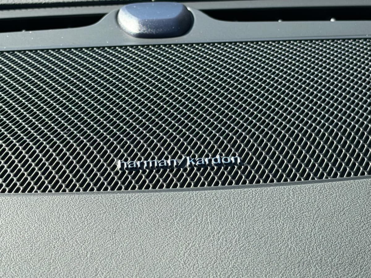 2026 Volvo XC90 plug-in hybrid - Image 15