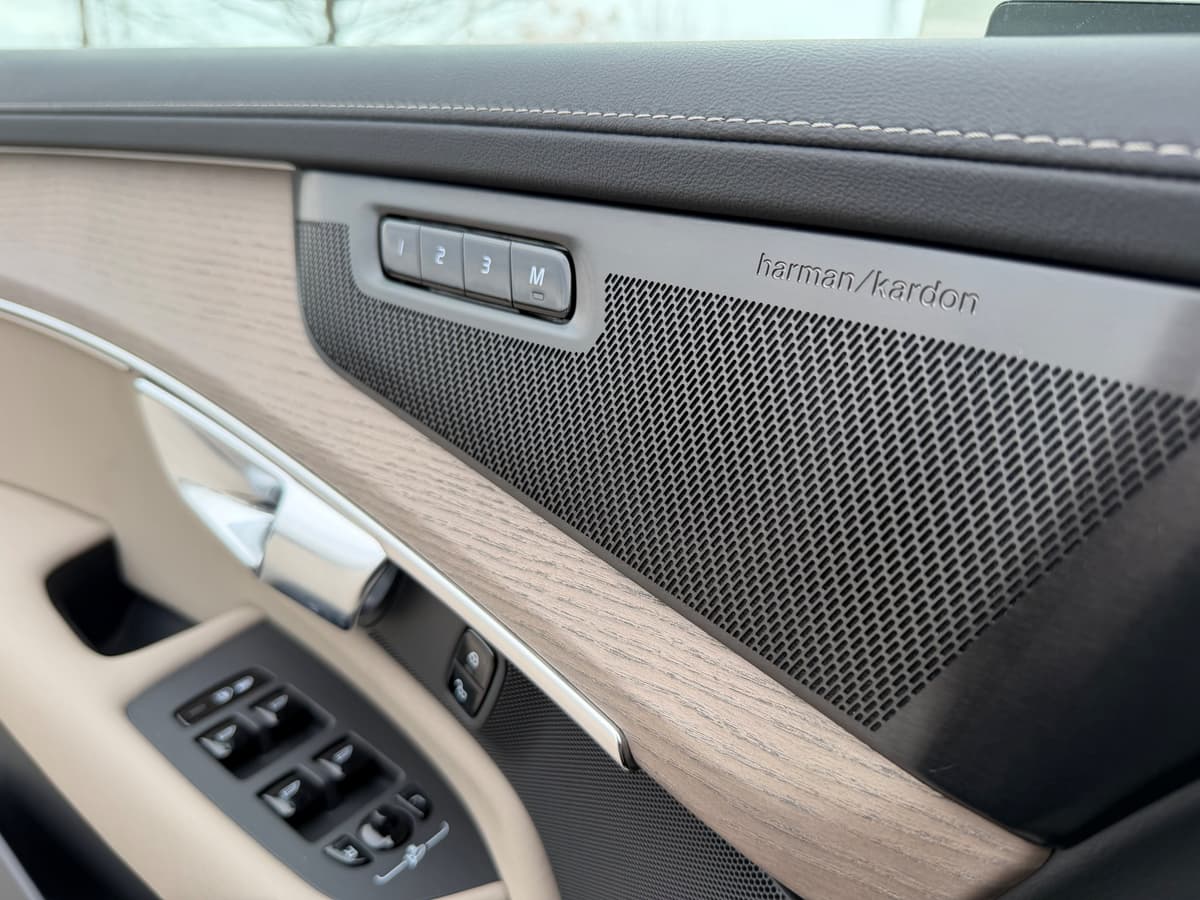 2026 Volvo XC90 - Image 20