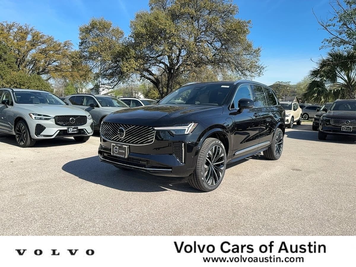 2026 Volvo XC90 plug-in hybrid - Image 1