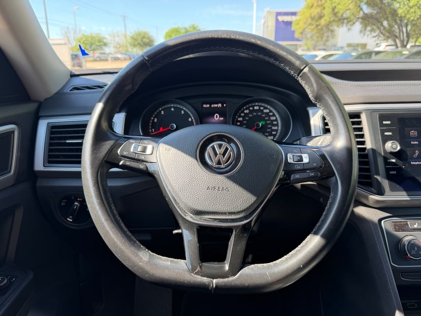 2018 Volkswagen Atlas - Image 17