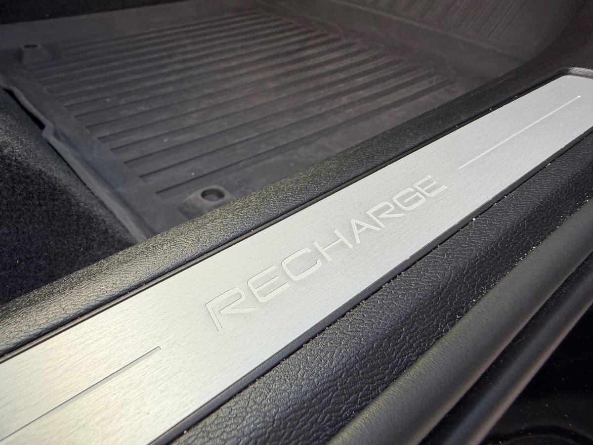 2024 Volvo XC60 - Image 12