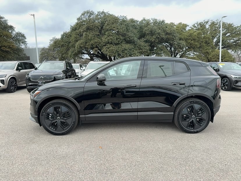 2026 Volvo EX30 Cross Country - Image 2