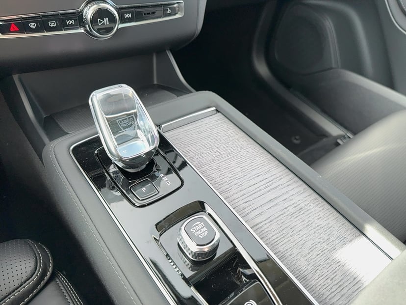 2026 Volvo XC90 - Image 22