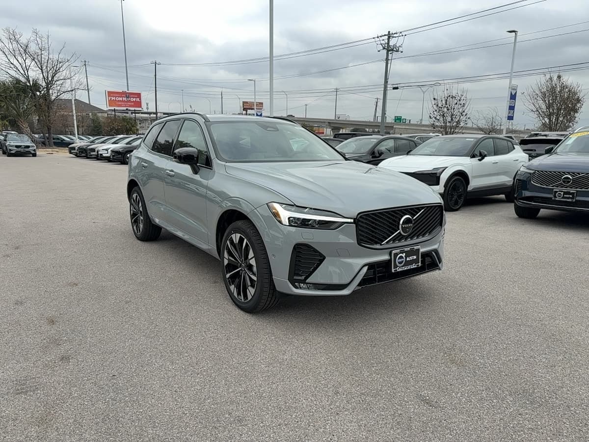 2026 Volvo XC60 - Image 7