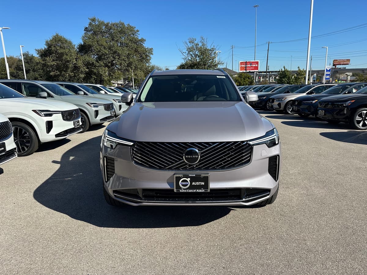 2026 Volvo XC90 - Image 6