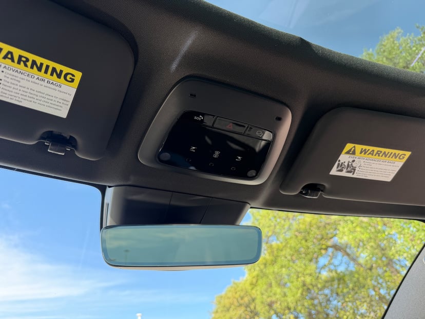2026 Volvo EX30 - Image 16