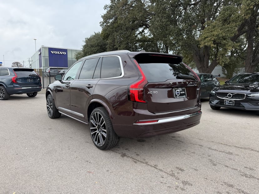 2026 Volvo XC90 - Image 3