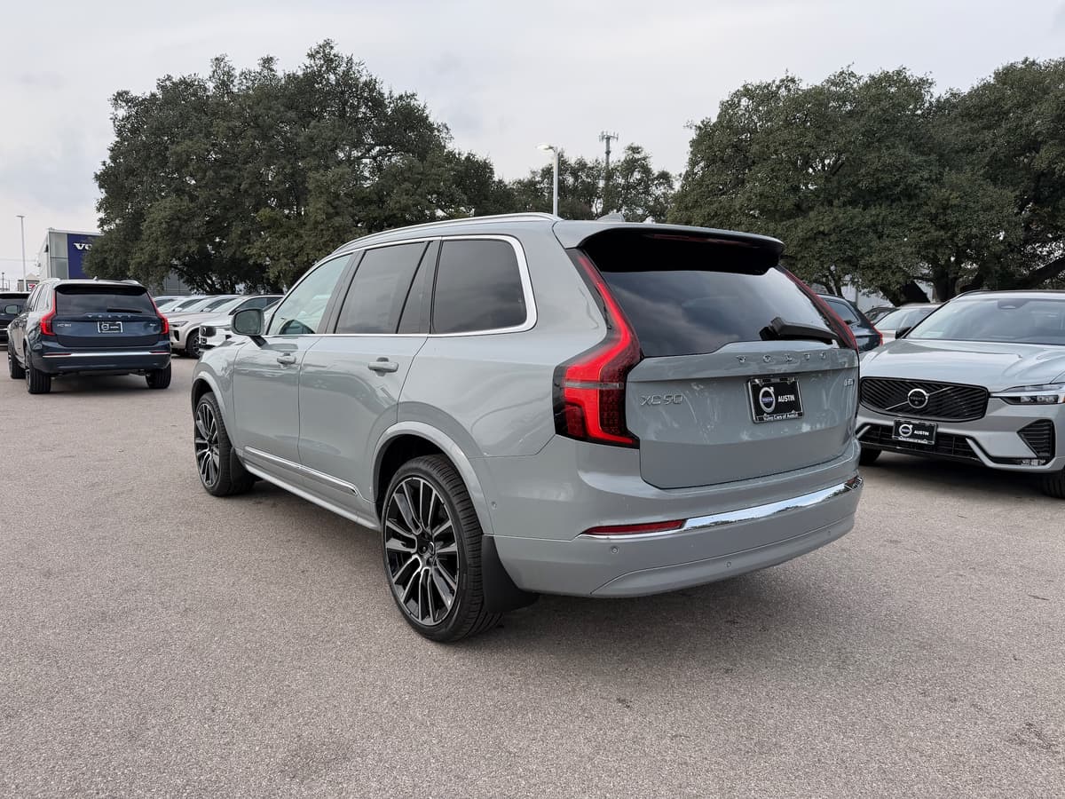 2026 Volvo XC90 - Image 4