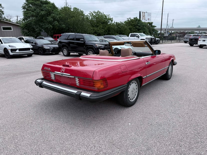 1988 Mercedes-Benz 560 - Image 23