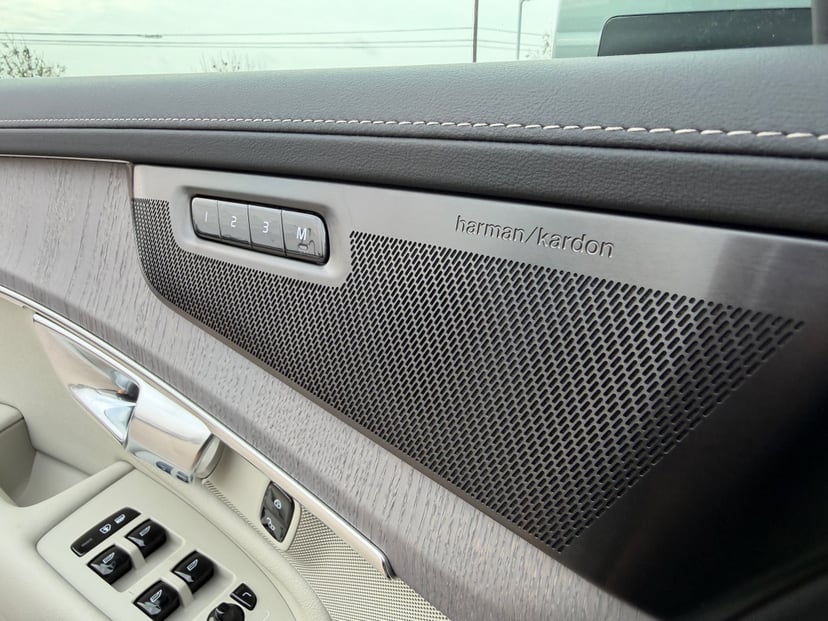 2026 Volvo XC90 - Image 18