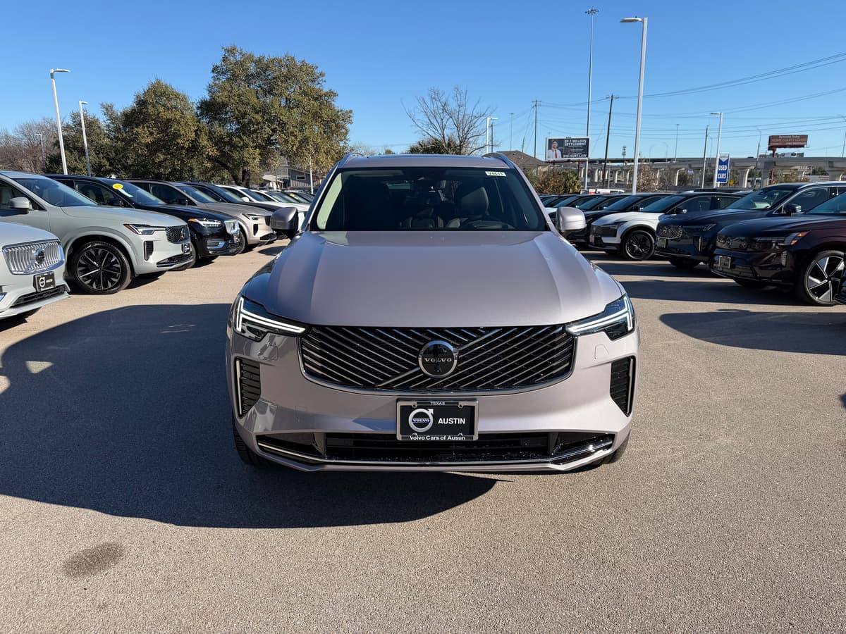 2026 Volvo XC90 - Image 6